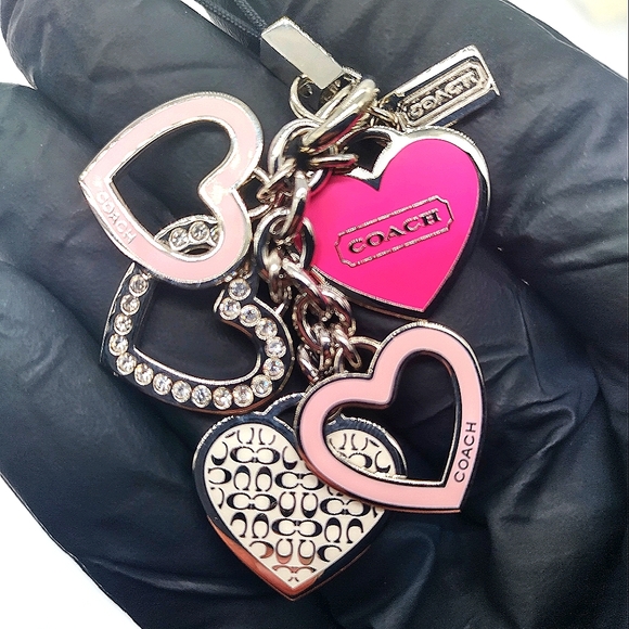 LAST ONE! COACH Pink Enamel Cascading Hearts Lanyard, Keychain Fob, Purse Charm - Picture 4 of 8